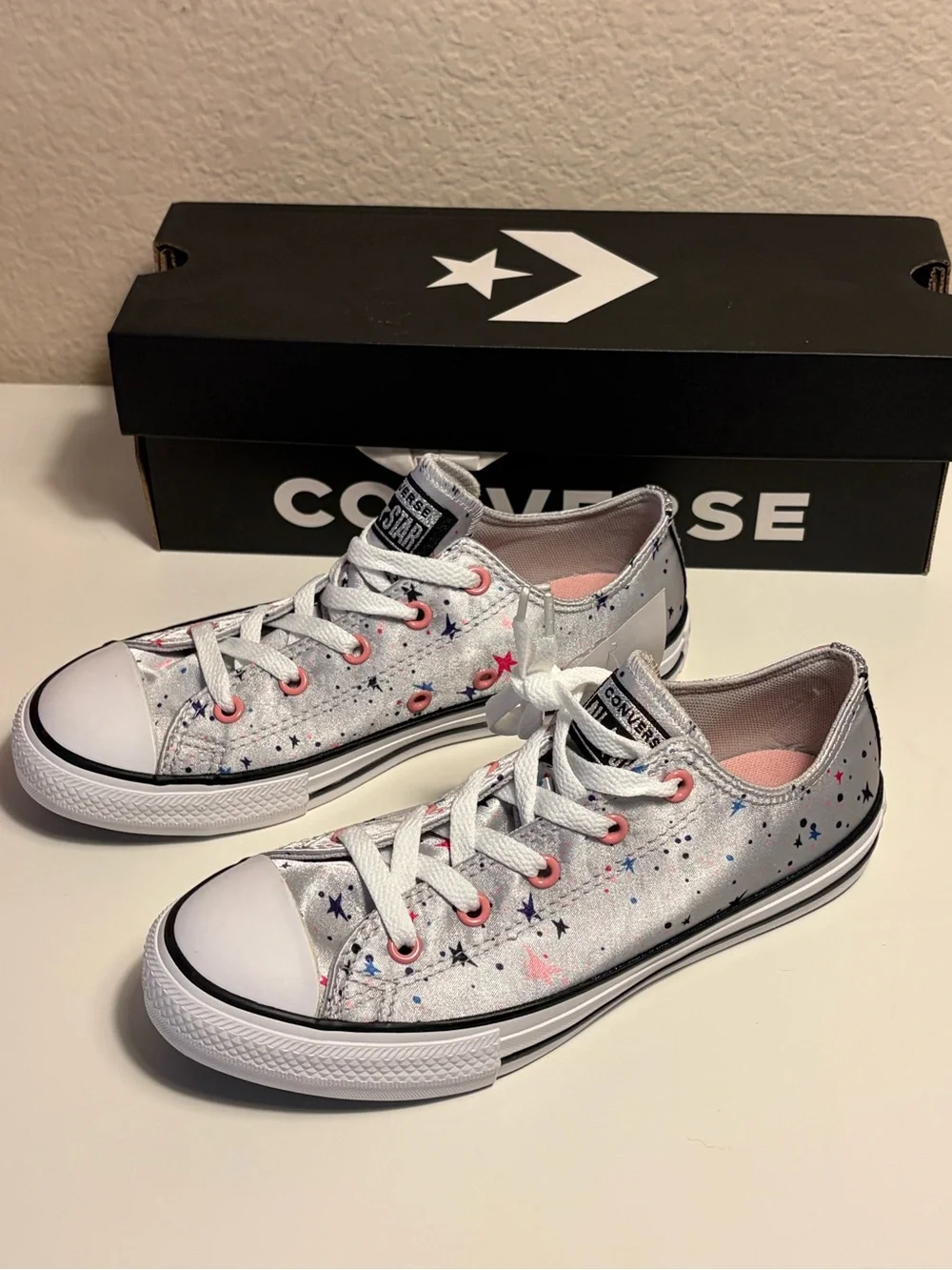 Converse Chuck Taylor All Star OX Junior 3 Silver Star Print Glitter 665360F NWT